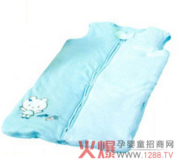 �ѐۃ�ͯ������Ʒ���Ʒ�| ����yiliu