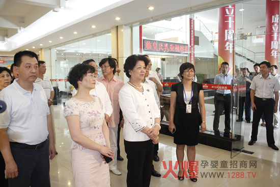 ȫ���D��ϯ������W�R������Iҕ��ָ������