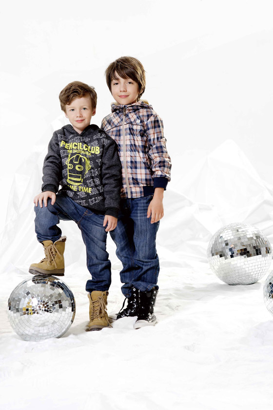 �U�P�㘷���\��ϵͯ�b