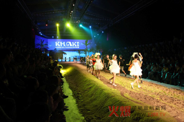 �����ݡ�����������2013�ļ��r����Ʒ�l�����������