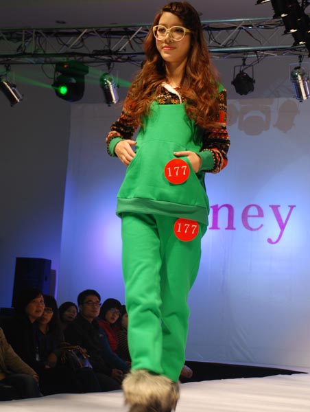 ��ؐ���¿�Gɫ���e�ЋD�b