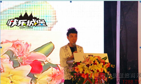 ����ף�R�옷�Ǳ�����ӆ؛���A�M��Ļ