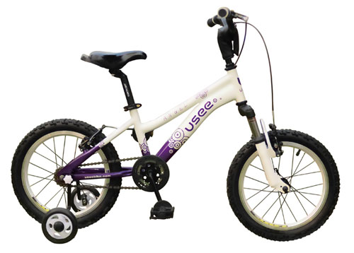 USEE���m��ʹ��̼�16�烺ͯ����܇��ɫ���x