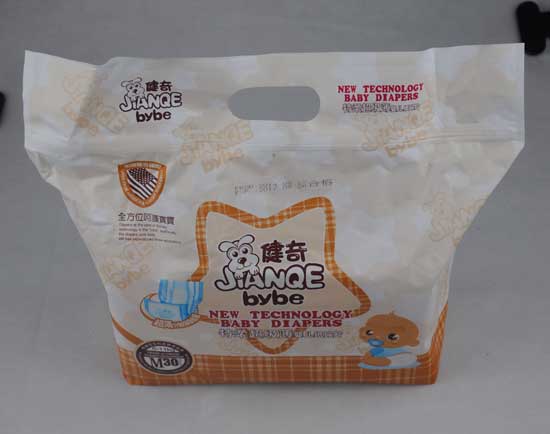 健奇特柔超級薄嬰兒紙尿片M碼