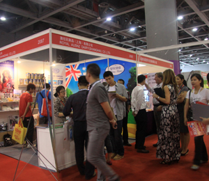 �ʼҰļ~����չ���F��