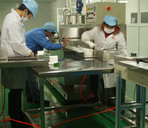 知心貝比濕巾生產(chǎn)車間