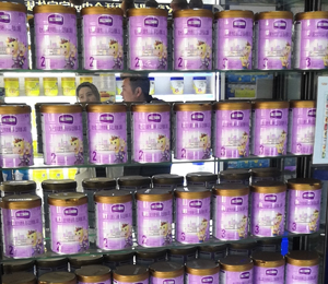 法蘭貝爾配方奶粉陳列1