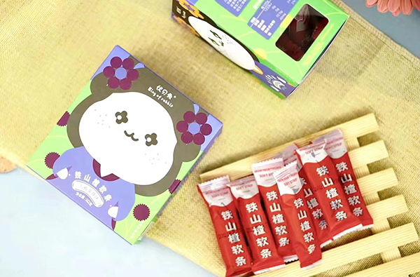 優貝兔鐵山楂軟條2.jpg 優貝兔鐵山楂軟條2.jpg