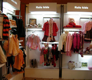 小豬嚕嚕店面形象展示