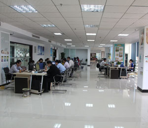 ���Ͽɿ��M�����Q�׹ɷ����޹�˾�k���h��չʾ