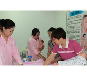 自創(chuàng)研究的催乳手法,成功為上萬媽媽安全催乳