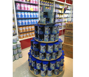 白加黑藥業幼達營養品陳列