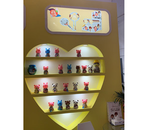 兩個(gè)寶貝山楂展示