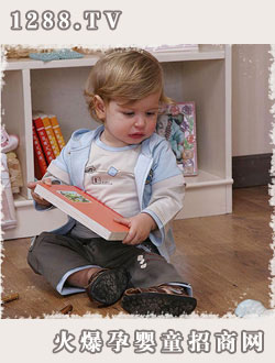 �ȶ�������\�{����ɫ���b