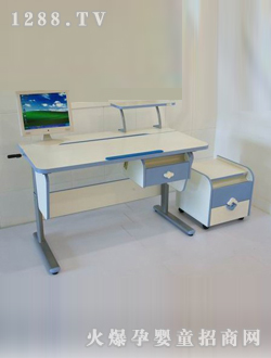 �oͯ�����M�ϵ���ϵ�нM���{ɫ