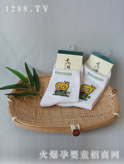 ǧ�񷻰�ɫ��ͯ�m