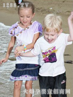 СϬţ��ɫ����