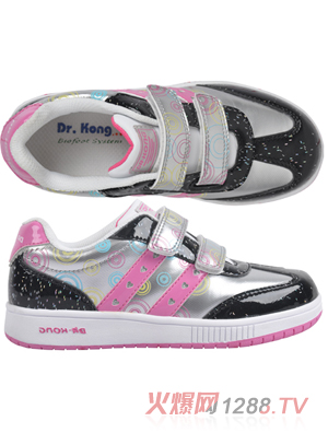 ����ʿ��|�\(y��n)��(d��ng)Ь�y��ɫ