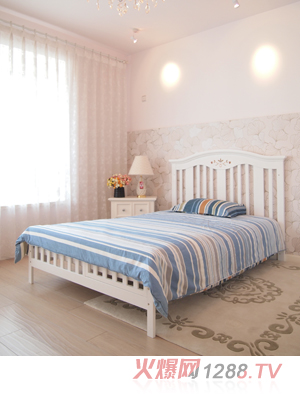 �����ȋ냺����ɫ