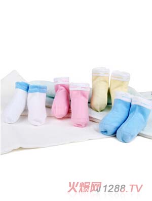 �޻����܋냺�����m��ɫ���x