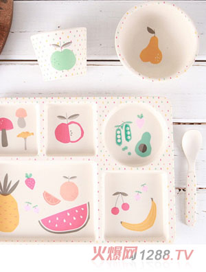 lovemae��ͯ�;�5����-ˮ��ʢ��