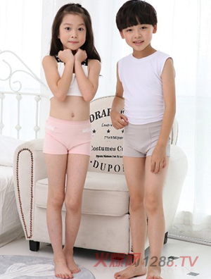 �����܃�ͯ���B��ѝ��ɫ��Ů��